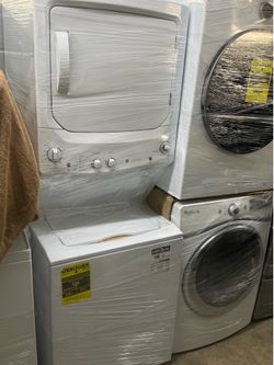 GE stackable gas dryer 27”w open box
