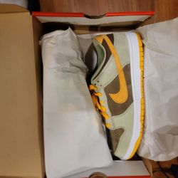 Nike Dunk Dusty Olive 
