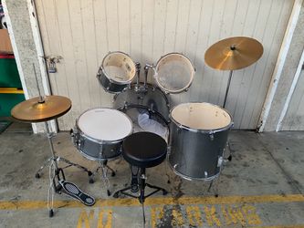 Ludwig Drumset