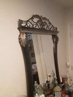 Beautiful wall table and mirror