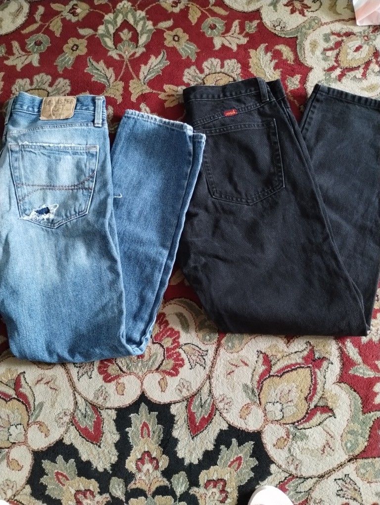 Pantalón De Hombre Size 32 X 32 En Buenas Condiciones Los Dos Por $15