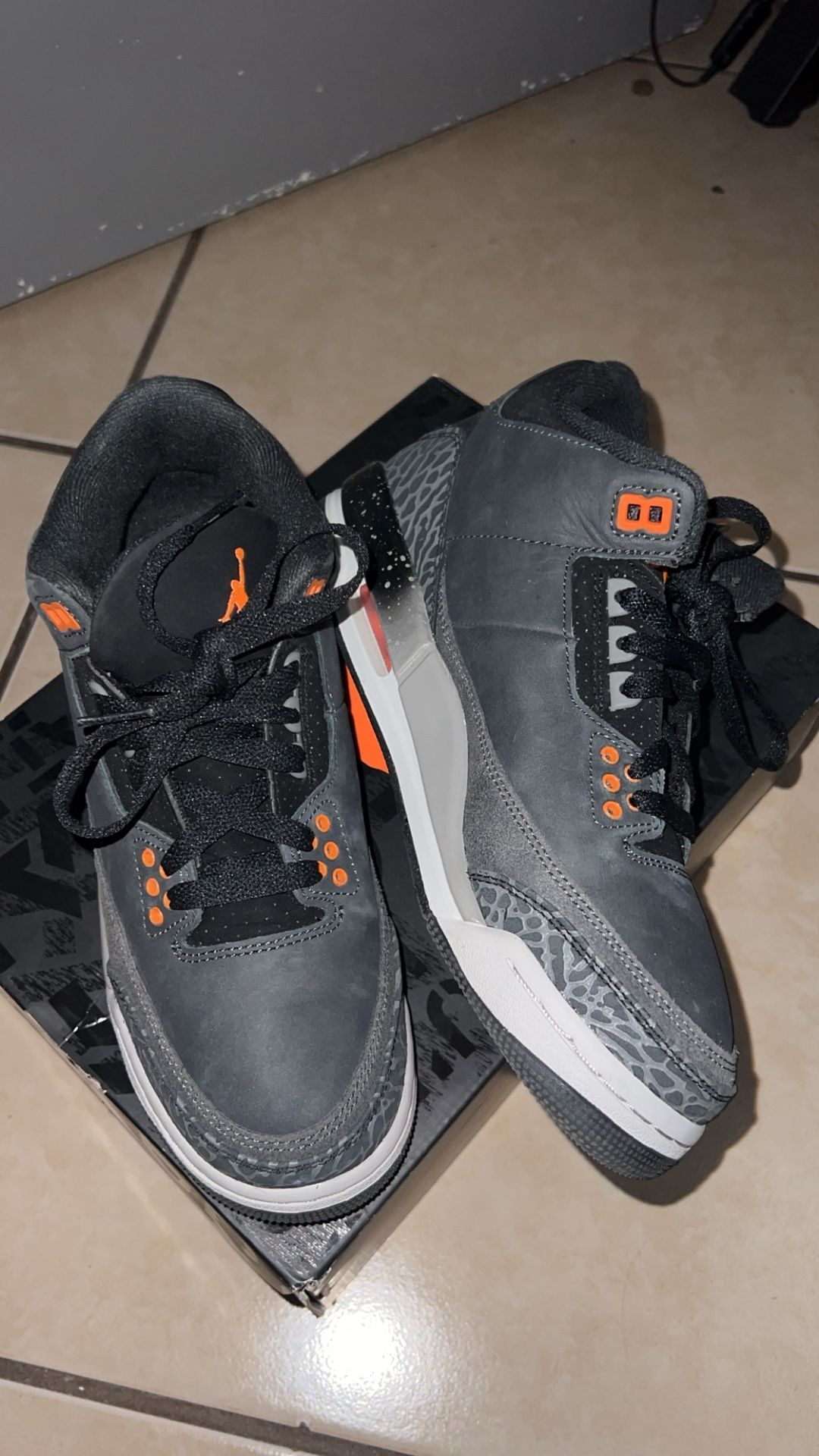 Jordan 3s Orange And Black