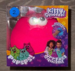 Kitty Squeeze Squishy Toy Pink