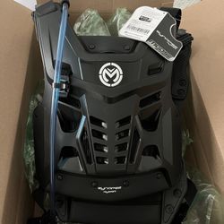 Moose off-road water pack chest protector. Bought for my dad for the holidays and it did not fit him.