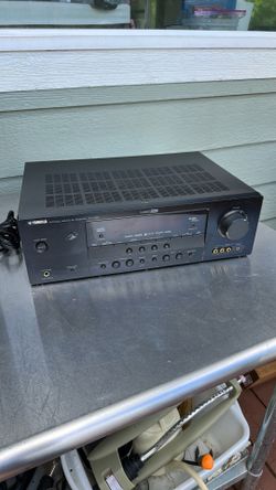 Yamaha RX-V563 Reciever