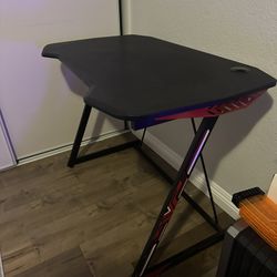 38 Inch Gaming Table 