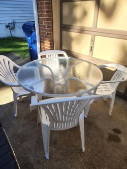 Patio set