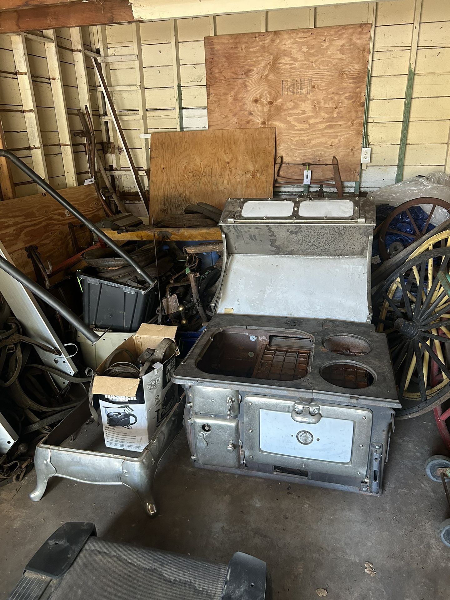 Beautiful Antique Stove