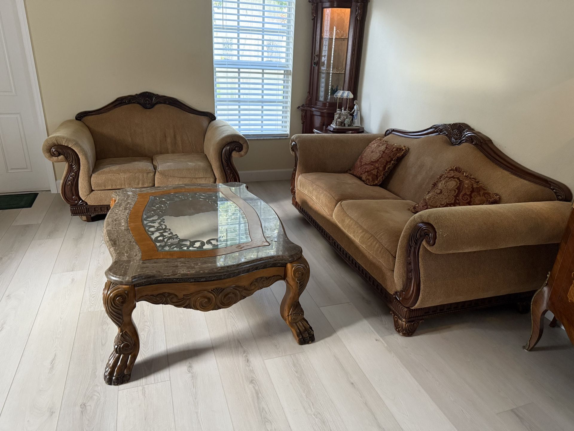 Sofa Sets