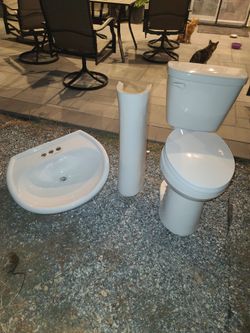 FREE Toilet and sink