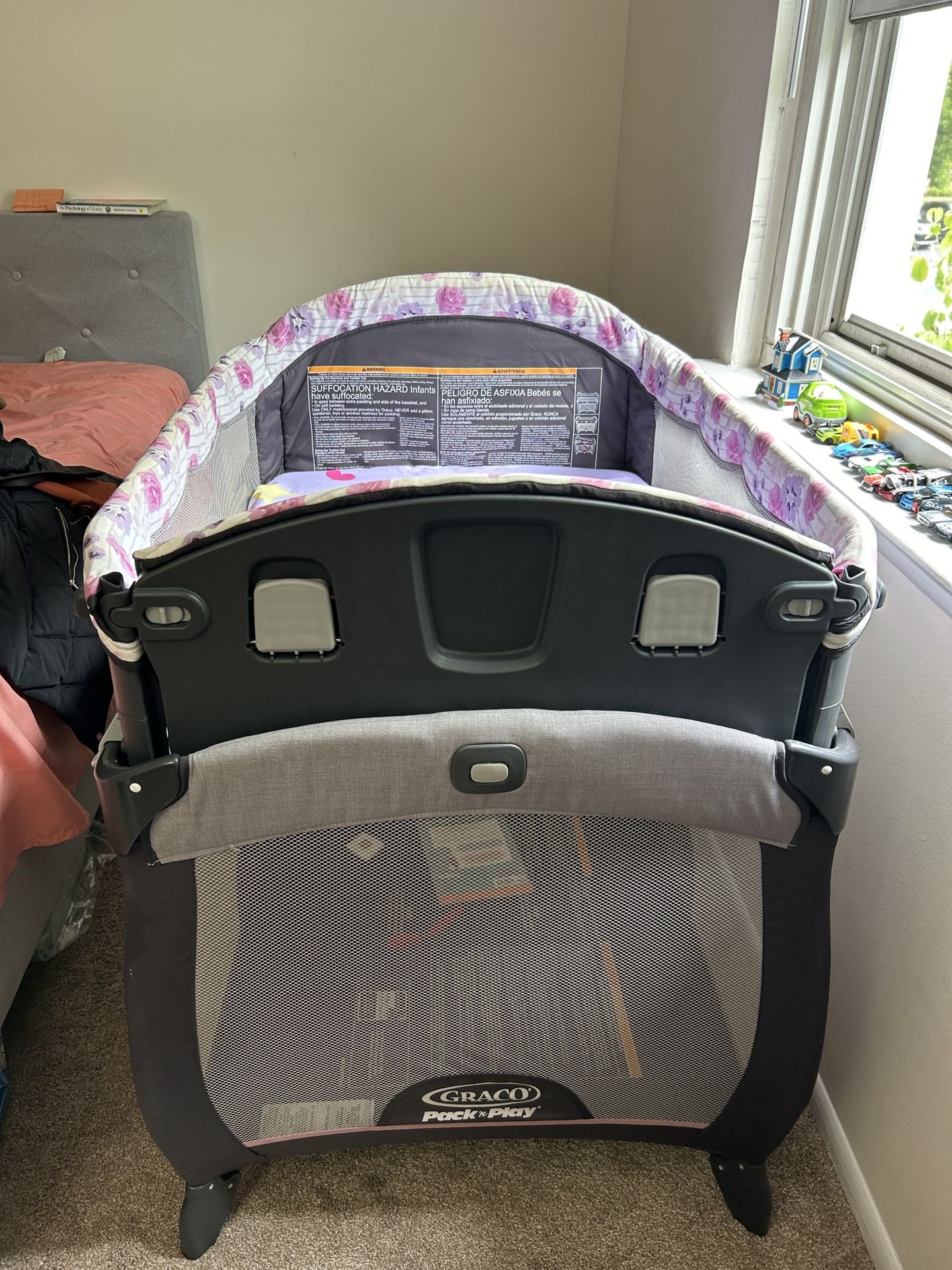 Baby Crib Graco Pack And Play - FREE