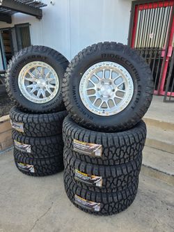 17" ARENA off-road rims w/ 33" RT tires