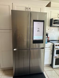 Samsung Family Hub Smart Fridge