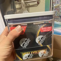 Mega Evolutions Booster Box