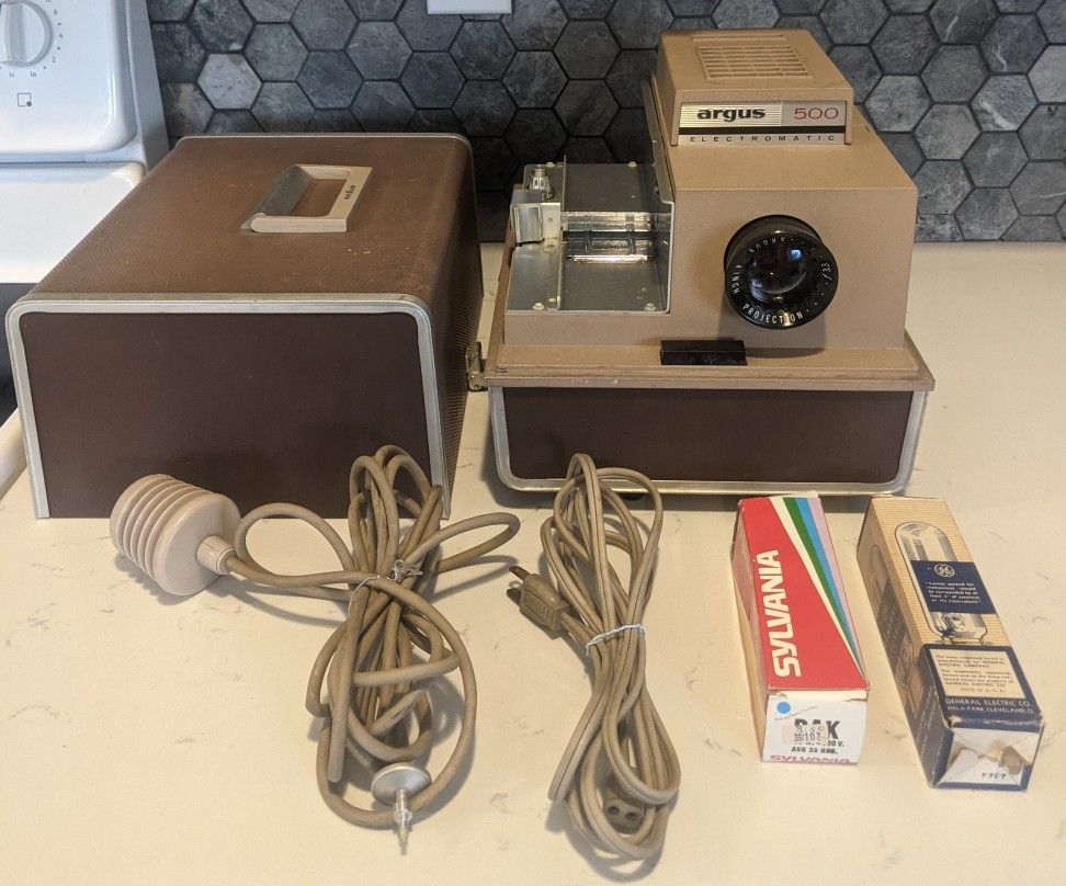 Vintage Argus Slide Projector