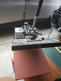 Screen Printing T Shirts   Iron on 