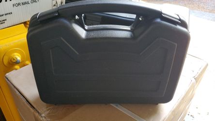 Locking black case