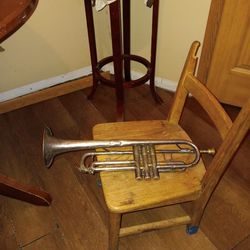 Very Old Trumpet Vintage 