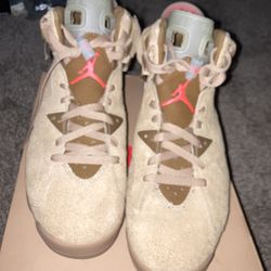 Travis scott 6s Size 10