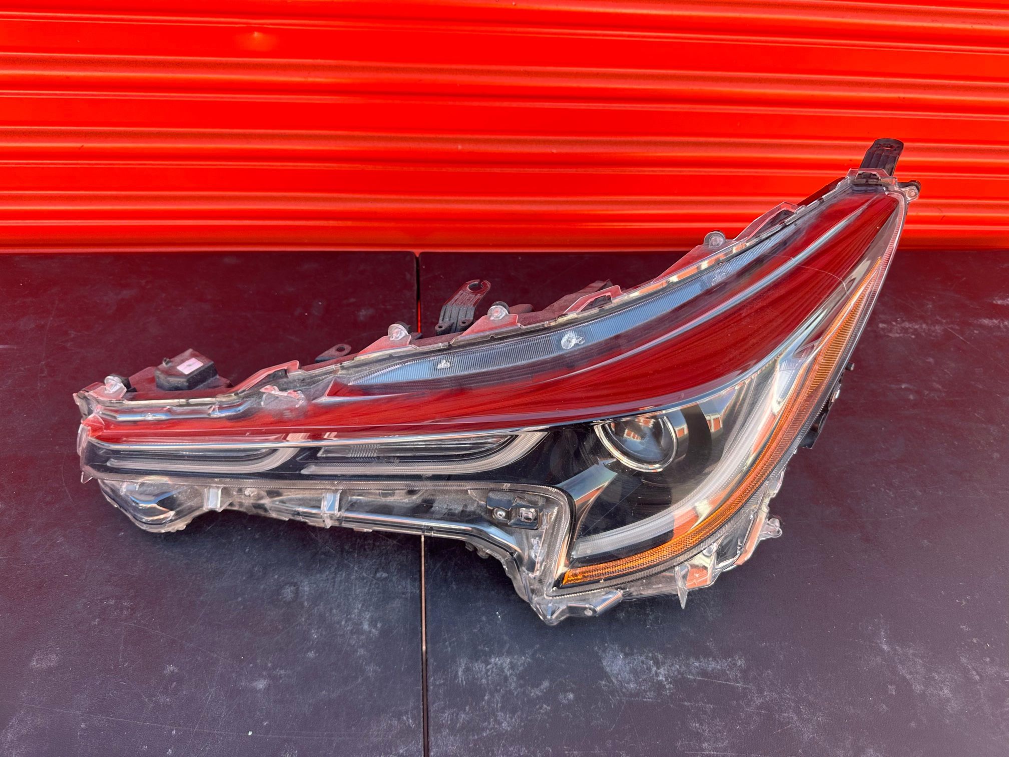 2020-2021 - 2022 TOYOTA COROLLA LED HEADLIGHT LEFT DRIVE LED OEM