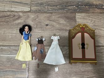 Snow White Mini Figure Doll