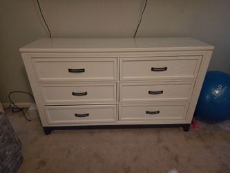4 piece bedroom dresser set