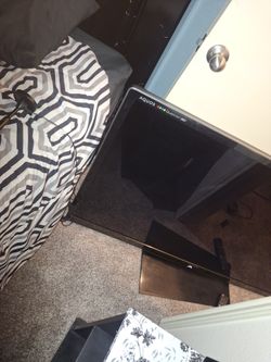 65 Inch Sharp Tv W Remote,  Can Deliver For Xtra $5