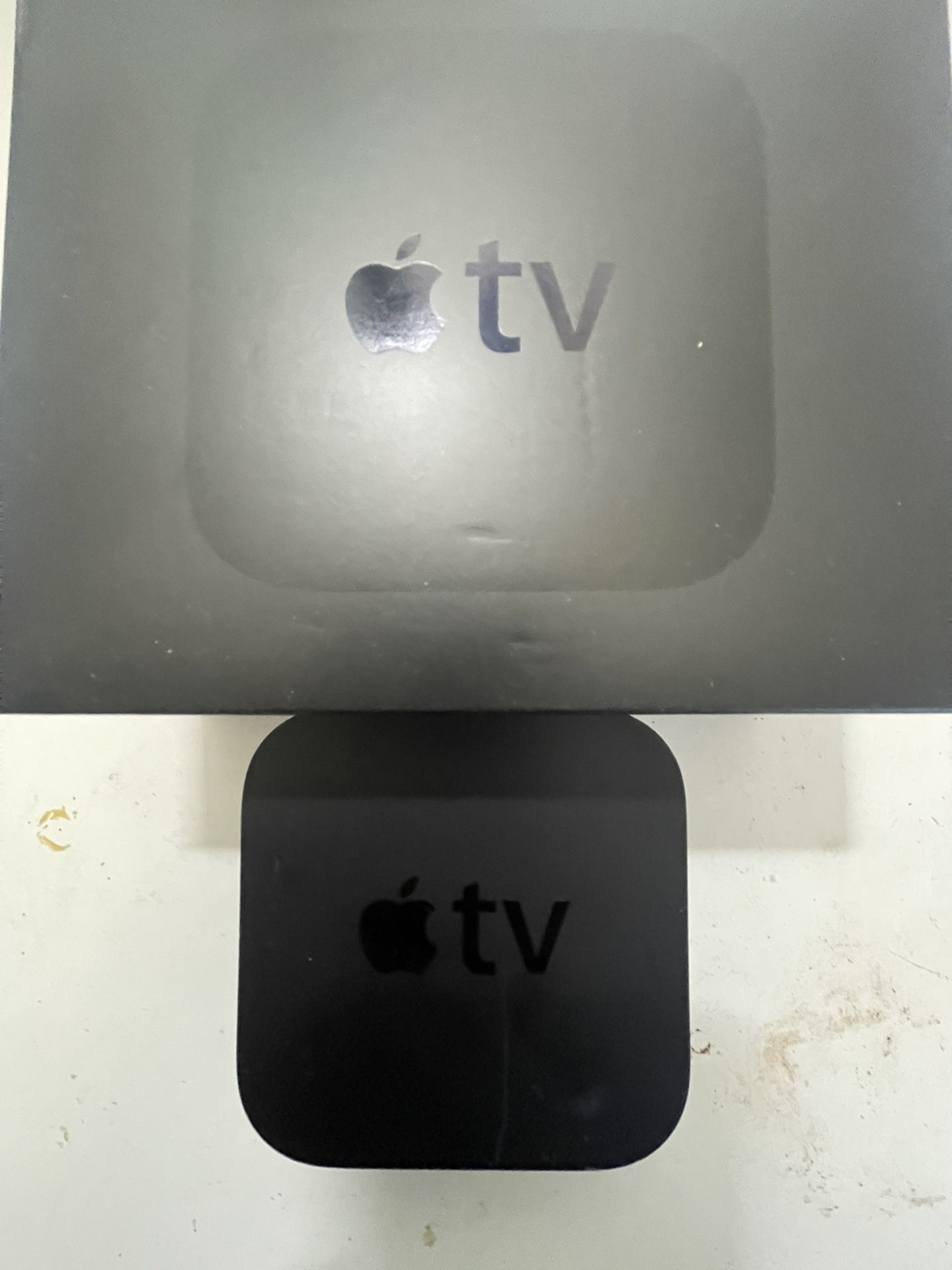 Apple TV Box