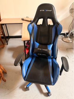 Desk and gaming chair