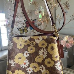Coach Willow Bucket Bag In Signature Canvas With Floral Print crossbody bag