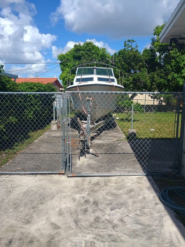 Well Craft Boat And Trailer