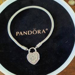 Pandora  Locket Bracelet  Valentines Day