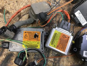 Nissan Headlight modules