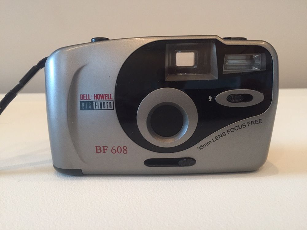 Bell & Howell BF608 Big Finder 35mm Camera