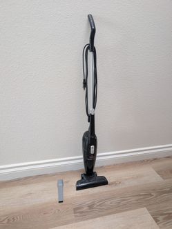 Bissell 2033M Featherlight Stick Lightweight Bagless Vacuum