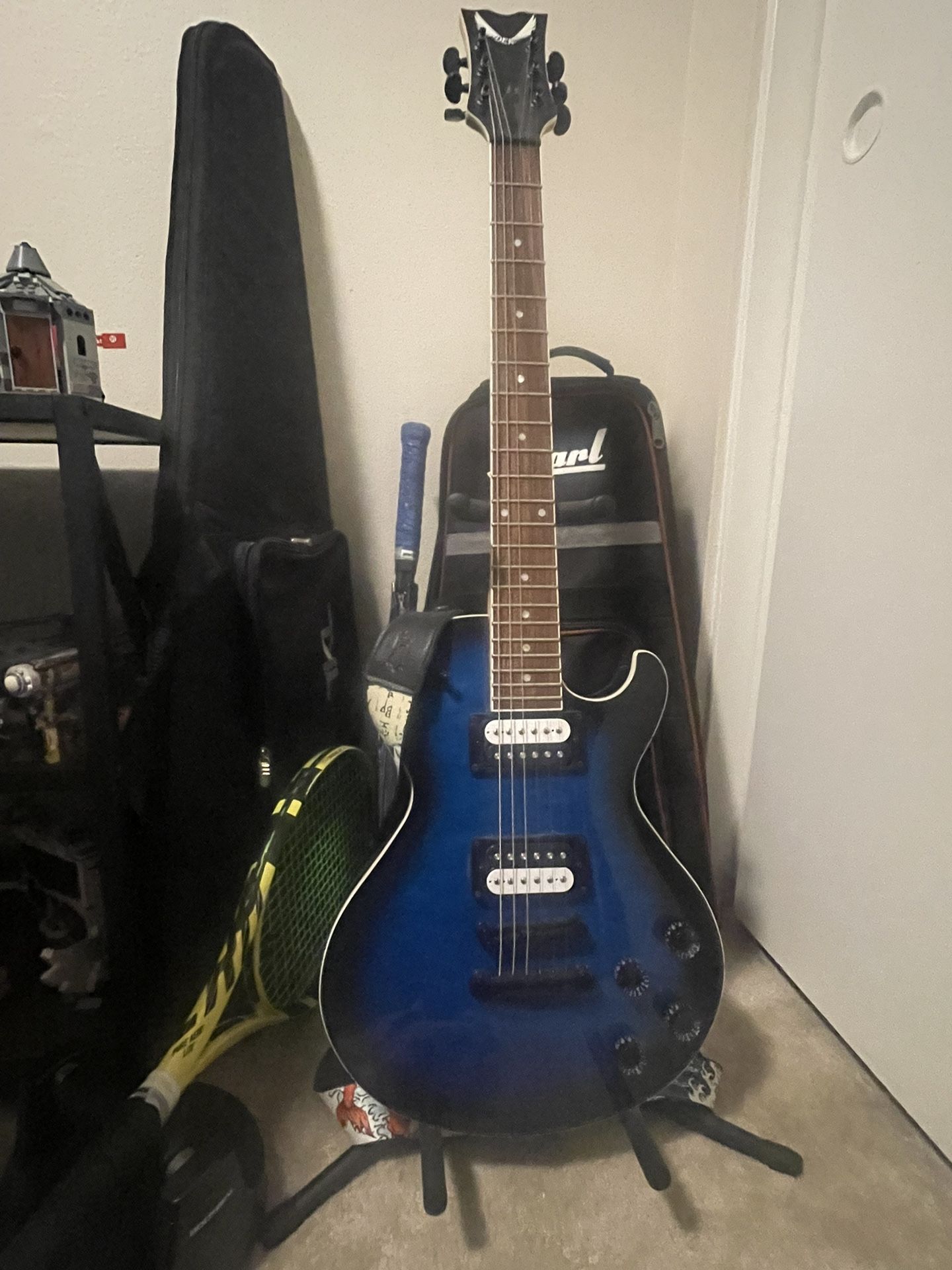 Blue electric Guitar + AMP + guitar bag