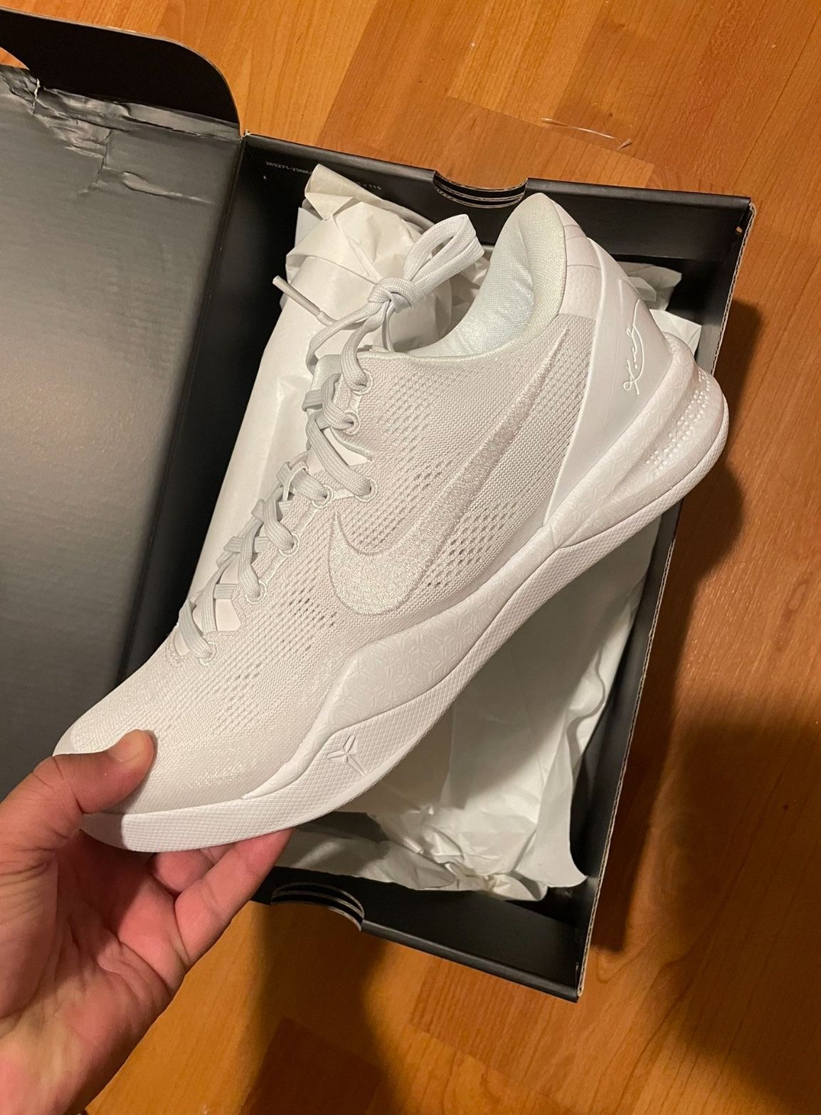 Kobe 8 Protro “Halo”