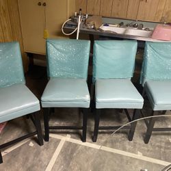 Big top Table Chairs