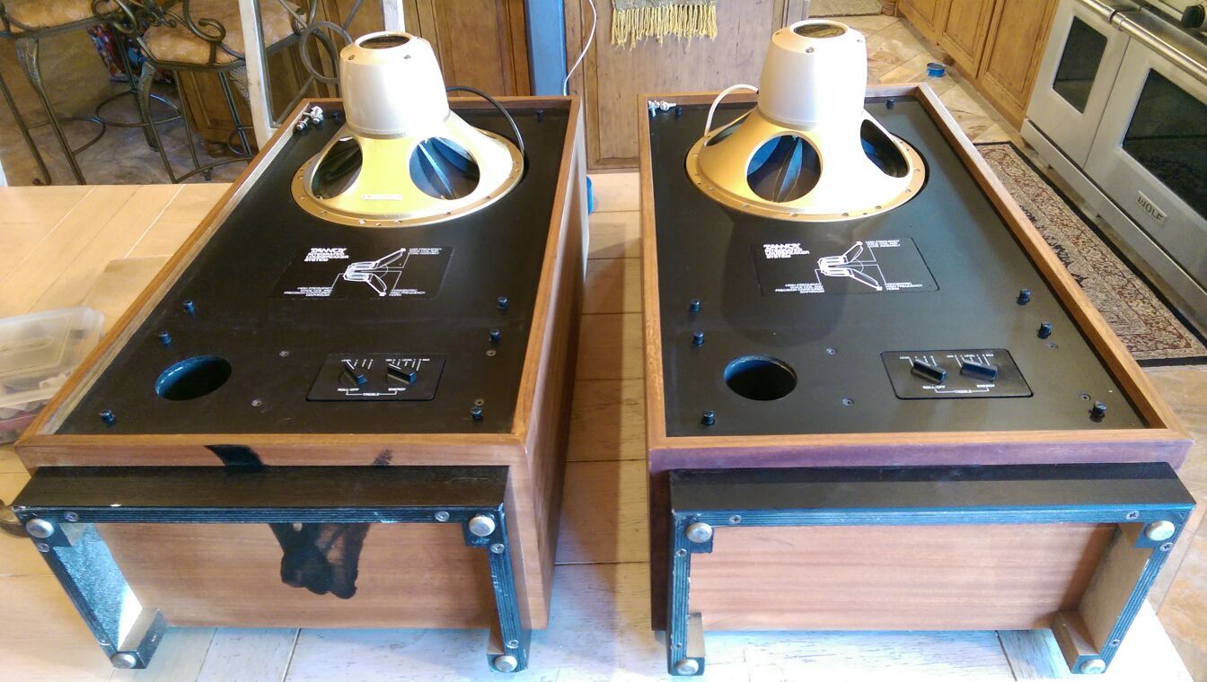 Tannoy HPD/315/8 speakers mint