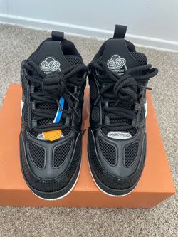 Lv skate shoes