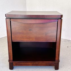 Another One Nightstand 