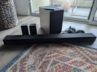 VIZIO - 5.1.2-Channel Soundbar with Wireless Subwoofer and Dolby Atmos - Black