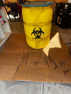 Halloween / toxic waste