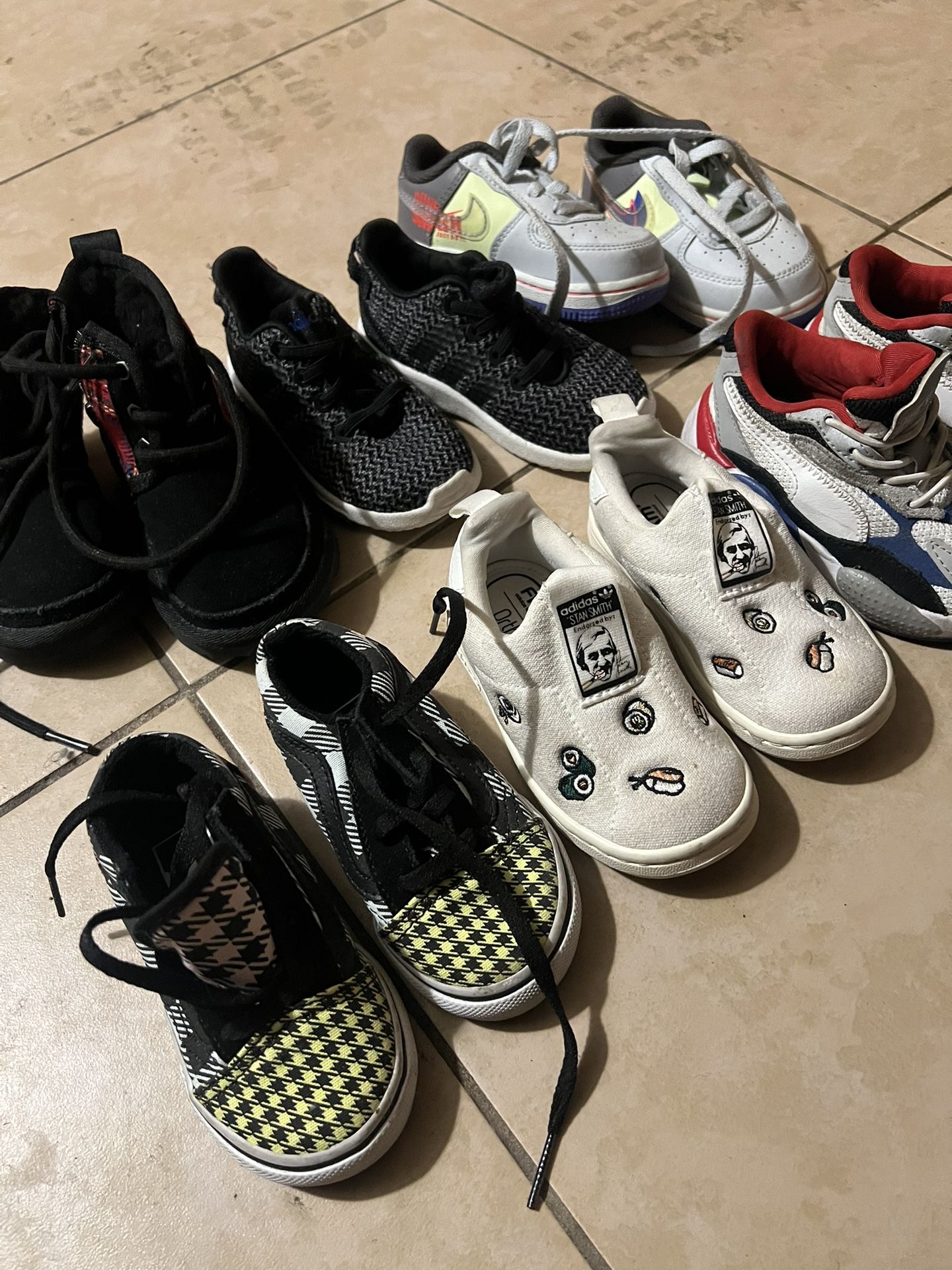 toddler shoes, pumas are a 5C but the rest are 6C