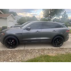 Jaguar F-pace RS