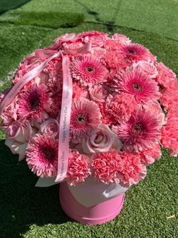 Large mixed flower box