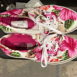 Vans Woman Shoes Size 7