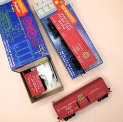 Train - Vintage Roundhouse LA / Pacific Electric HO Scale Freight Cars