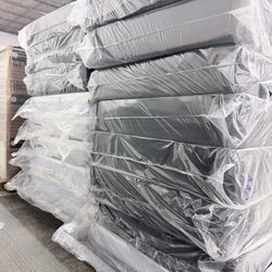 OUTLET MATTRESSES KING QUEEN FULL TWIN 