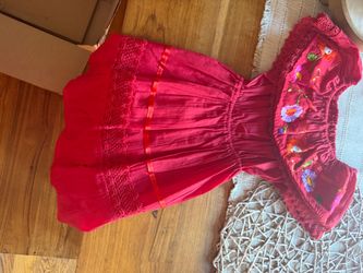 Girls dress